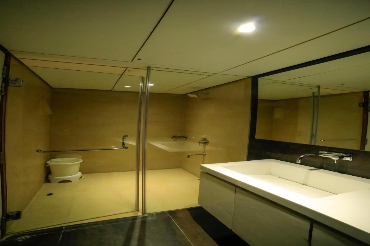 Hotel German Palace Near To Airport Gandhinagar Luaran gambar